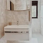 Casa Zomabria Πόρετς
